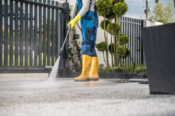 Why Choose Our Certified Pressure Washing Experts for Your Project Needs in Camilla, GA?